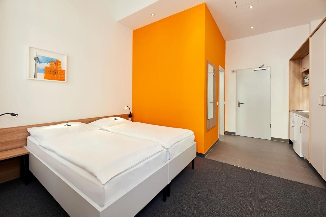 Townhouse Duesseldorf Aparthotel Exterior foto